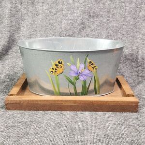 Greenbrier Galvanized Oval Planter Butterfly & Flower - Used